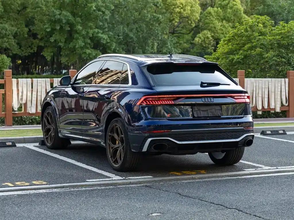 2021 Audi RS Q8 4.0T — миниатюра 6
