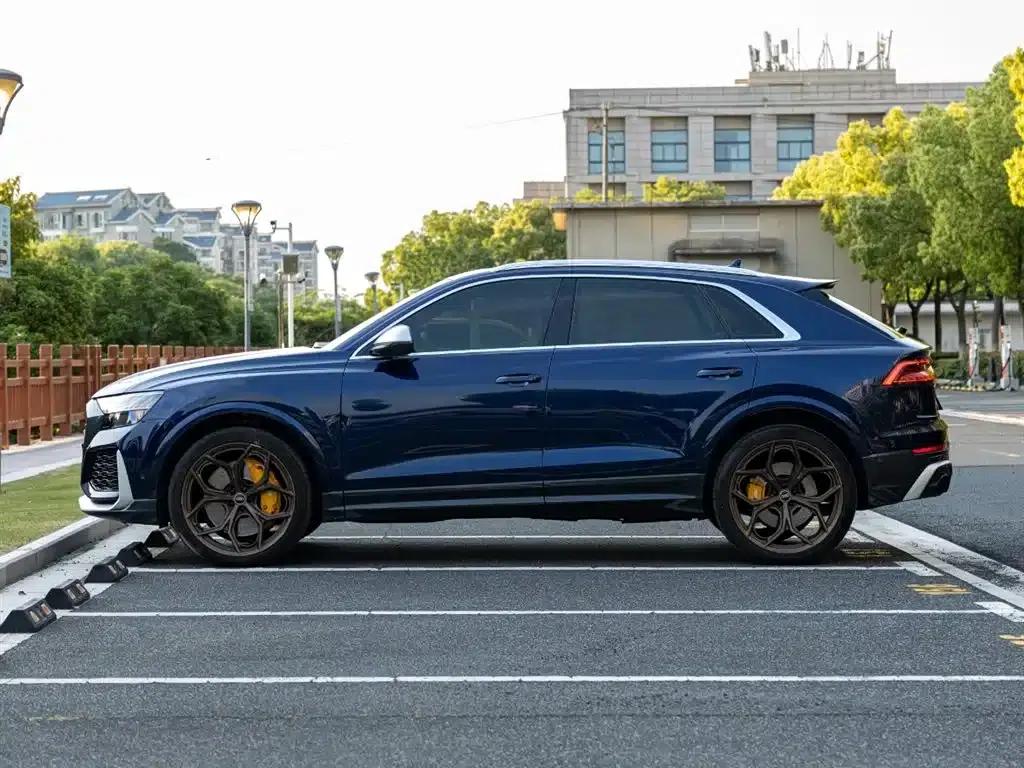 2021 Audi RS Q8 4.0T — миниатюра 7