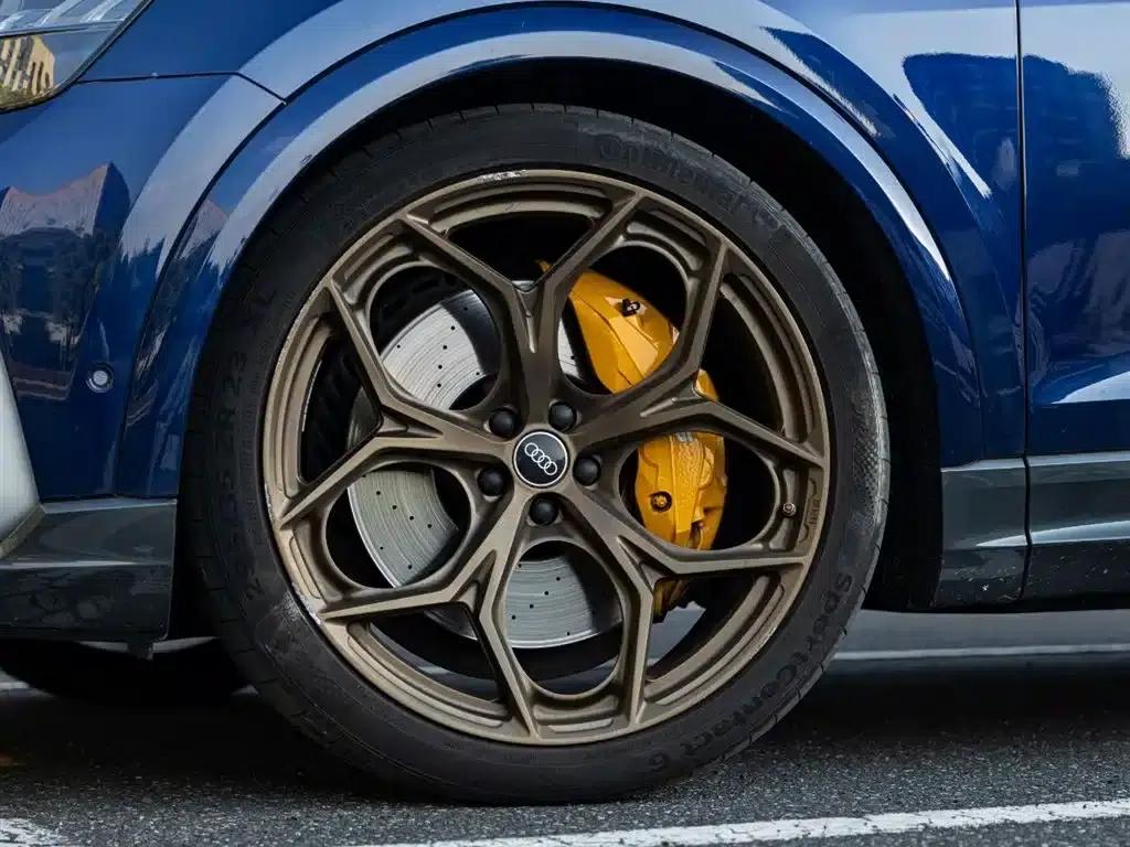 2021 Audi RS Q8 4.0T — миниатюра 8