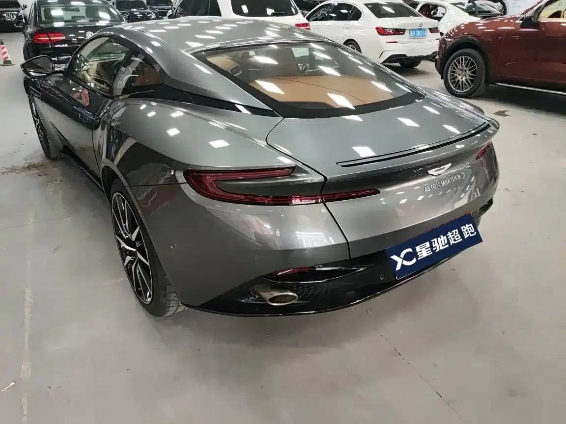 Aston Martin DB11 2019 4.0T V8 Coupe — миниатюра 3