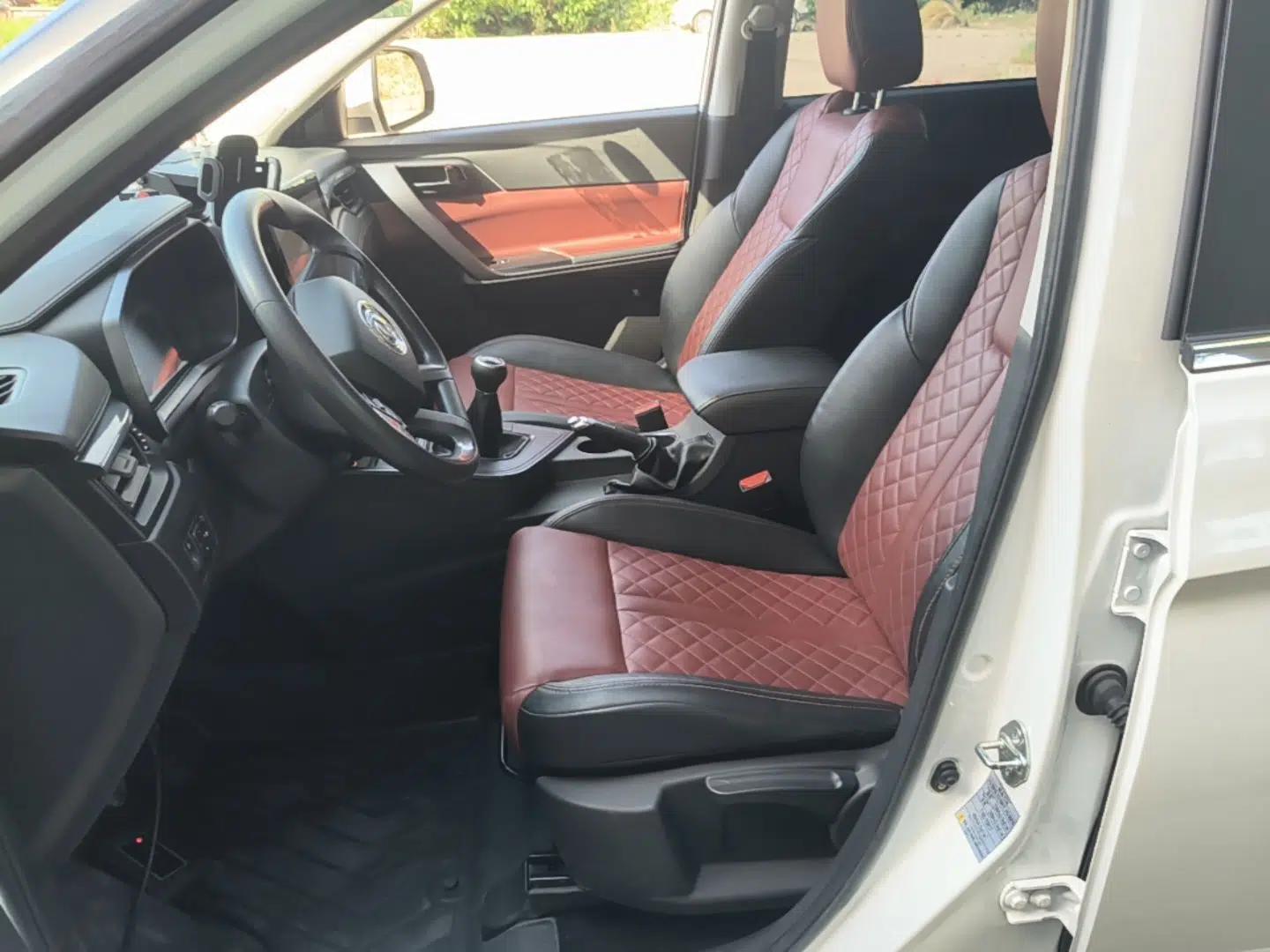 FORTHING T5 2020 1.6L Manual Luxury Model China VI Standard — миниатюра 18