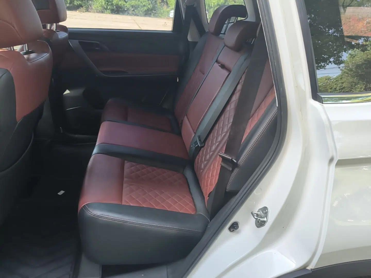FORTHING T5 2020 1.6L Manual Luxury Model China VI Standard — миниатюра 20