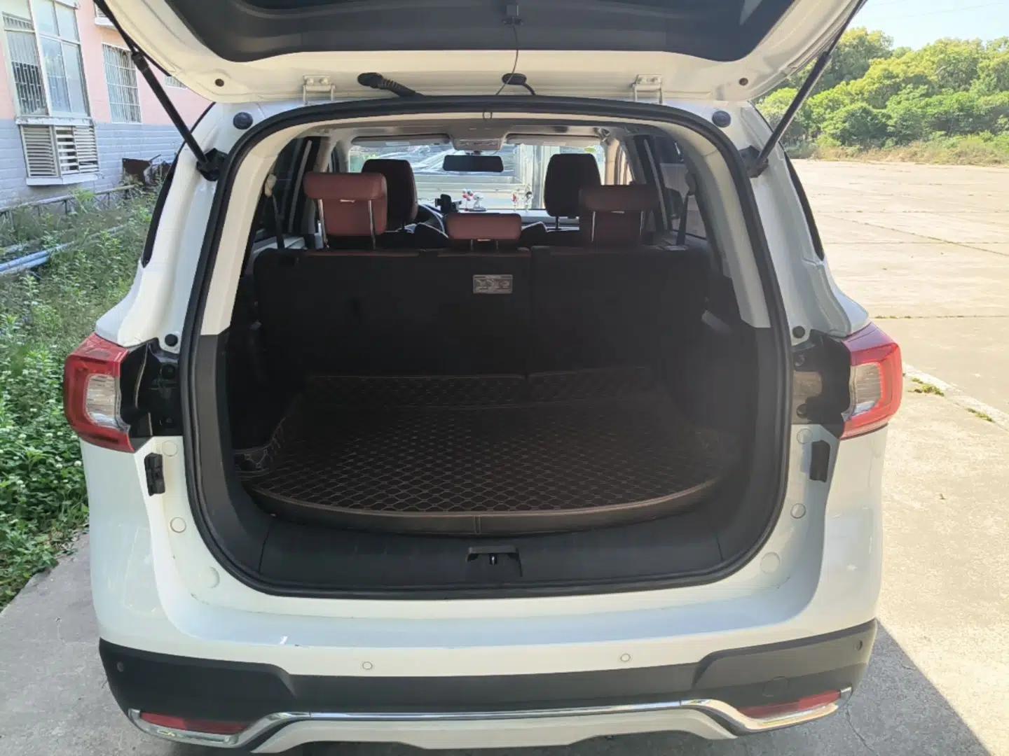 FORTHING T5 2020 1.6L Manual Luxury Model China VI Standard — миниатюра 22