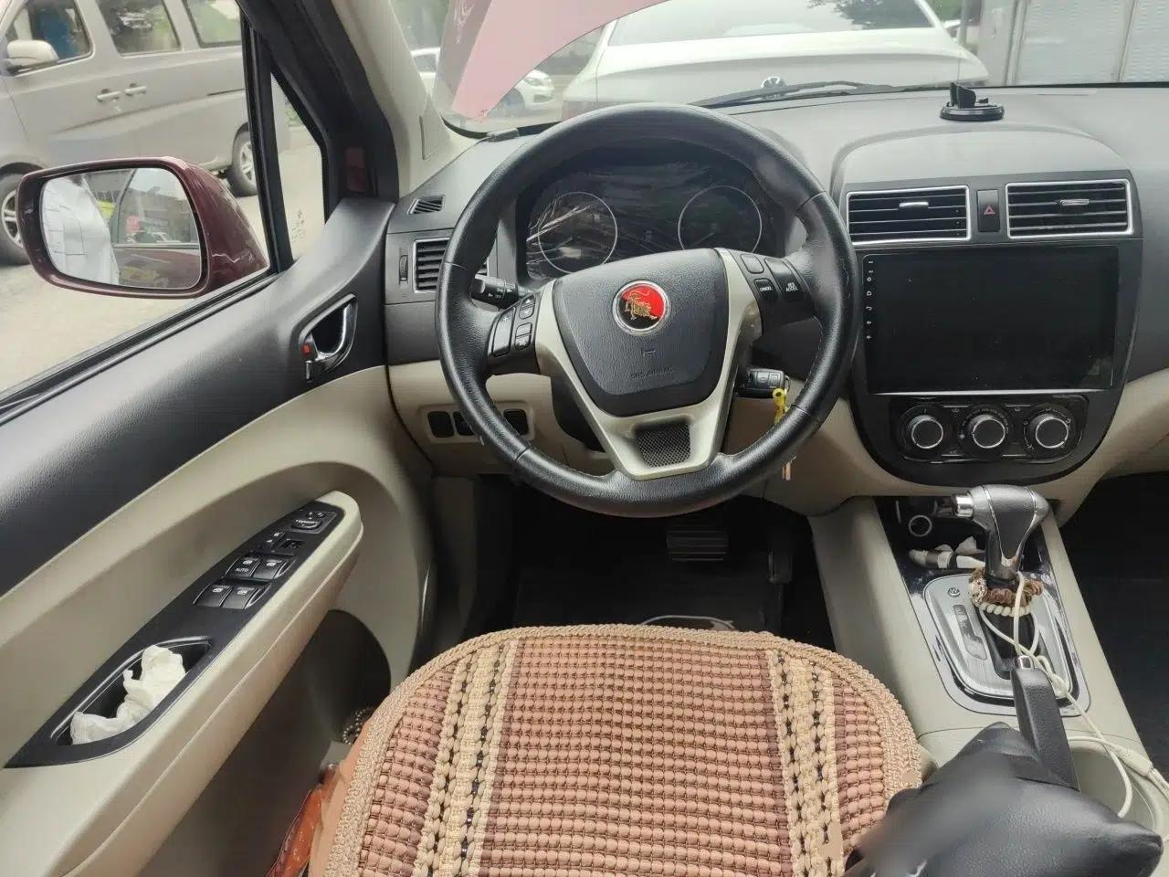 FORTHING Joyear XV 2016 1.6L CVT Luxury Model — миниатюра 11