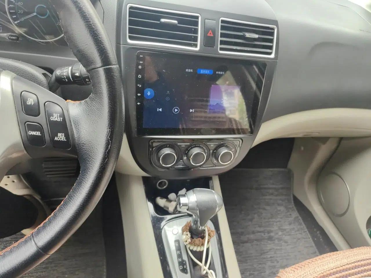 FORTHING Joyear XV 2016 1.6L CVT Luxury Model — миниатюра 14