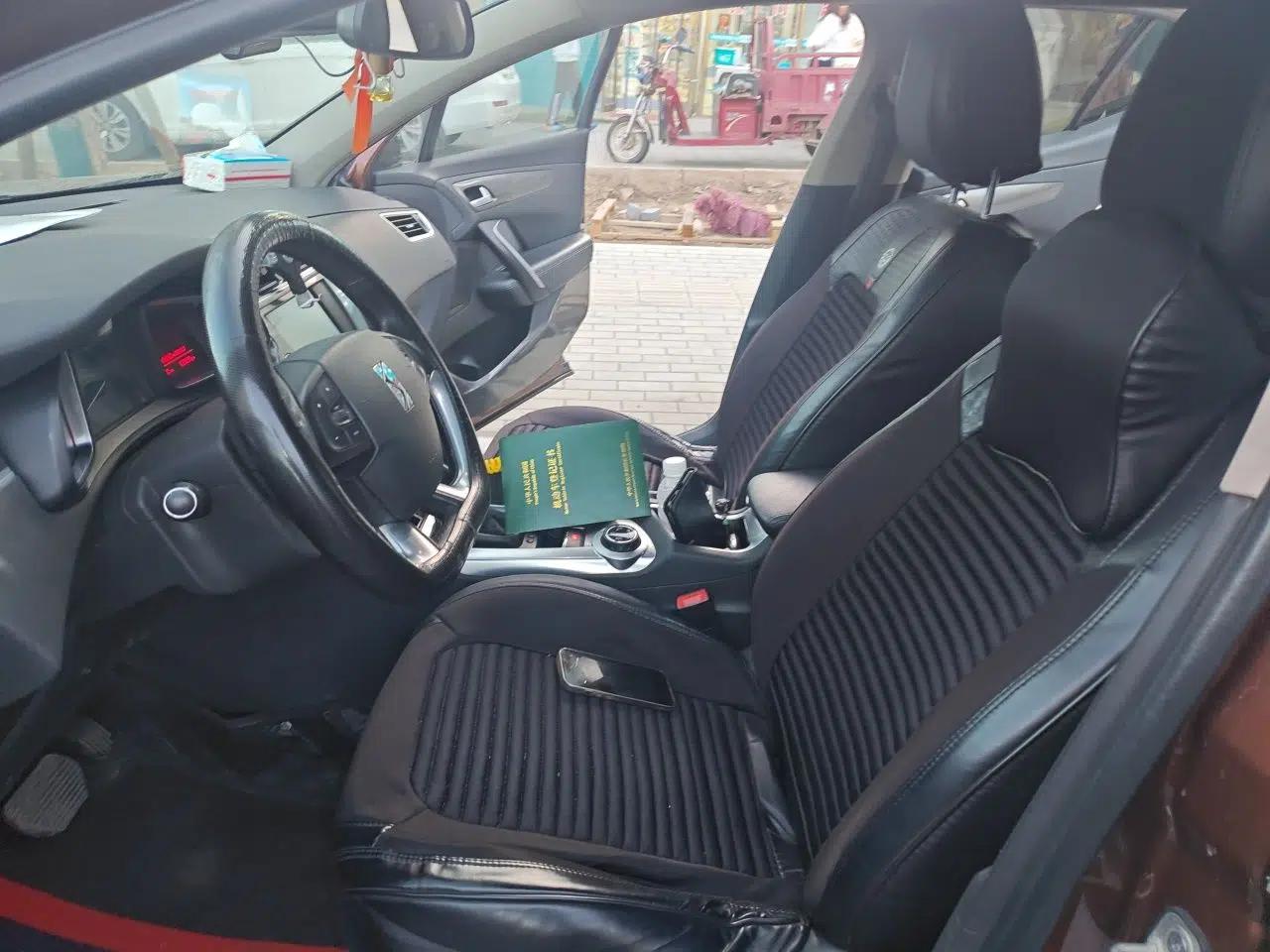 DS 6 2014 1.6T Luxury Edition THP160 — миниатюра 16