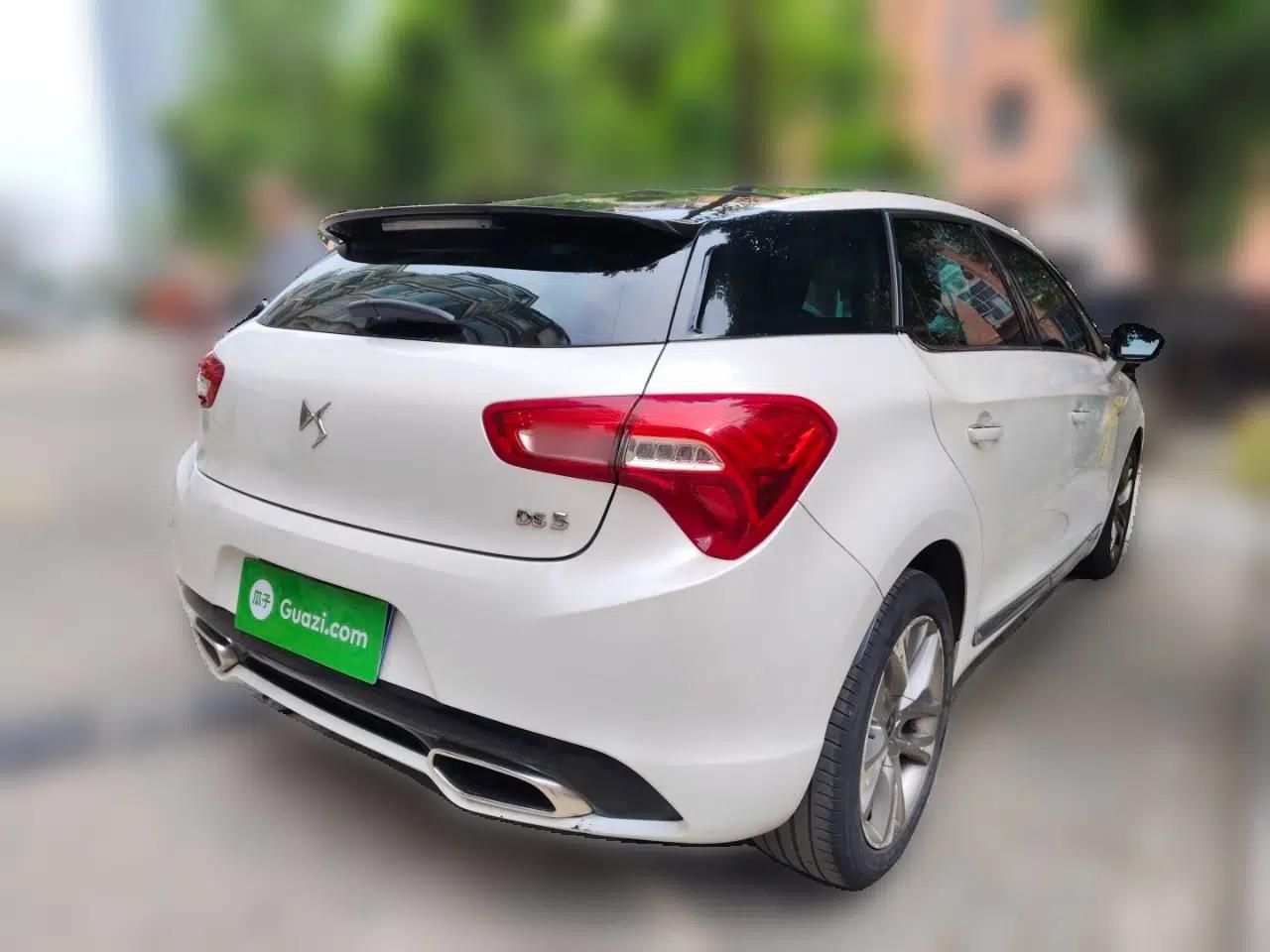 DS 5 2014 1.6T Luxury Edition THP160 — миниатюра 6