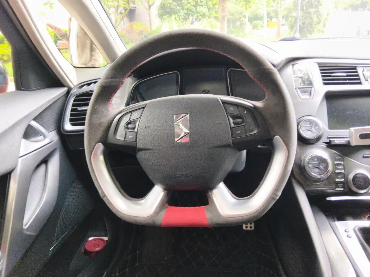 DS 5 2015 1.8T Luxury Edition THP200 — миниатюра 11