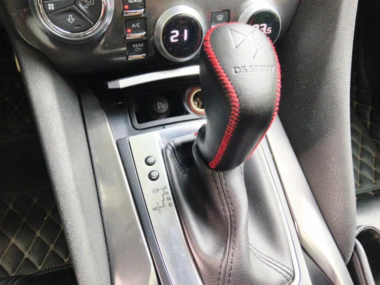 DS 5 2015 1.8T Luxury Edition THP200 — миниатюра 15