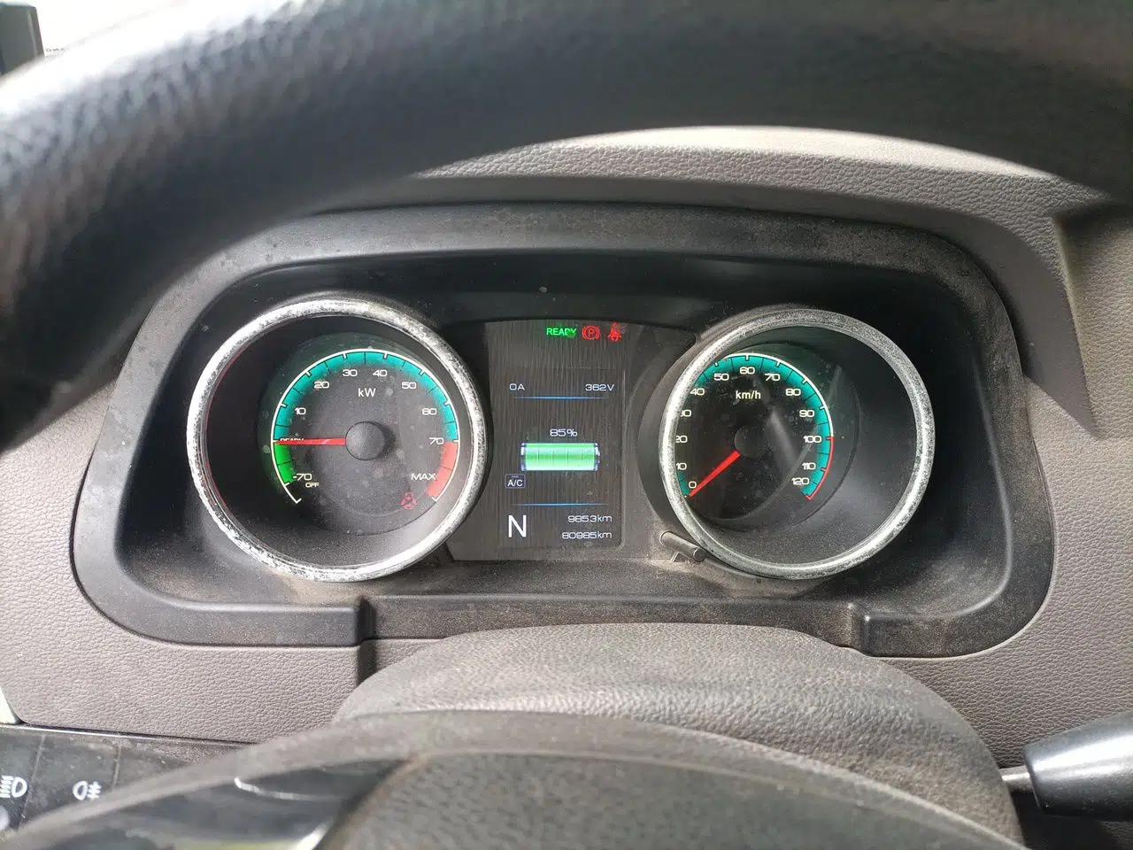 Dongfeng Yufeng EM26 2023 Standard Edition 41.472 kWh Henan Lithium Power — миниатюра 12