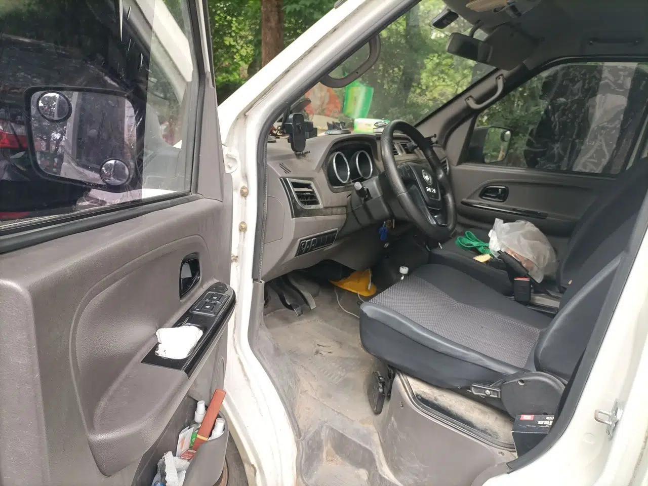 Dongfeng Yufeng EM26 2023 Standard Edition 41.472 kWh Henan Lithium Power — миниатюра 17