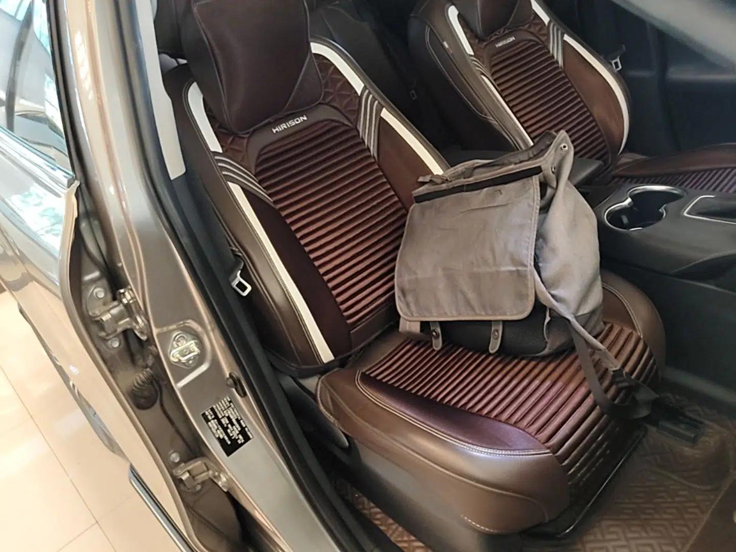 Toyota Harrier 2022 2.0L CVT Two-Wheel Drive Entry Version — миниатюра 23