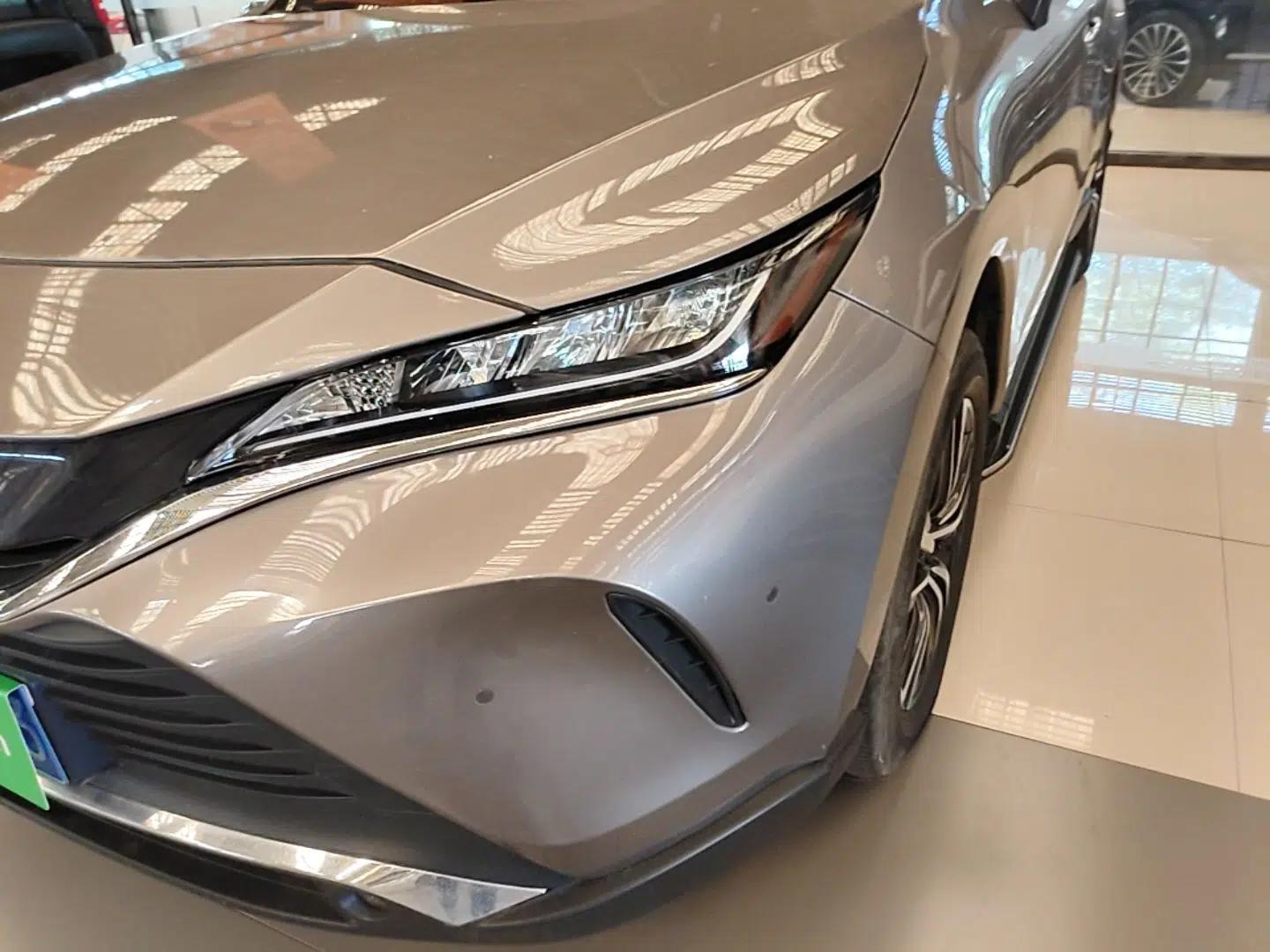 Toyota Harrier 2022 2.0L CVT Two-Wheel Drive Entry Version — миниатюра 9