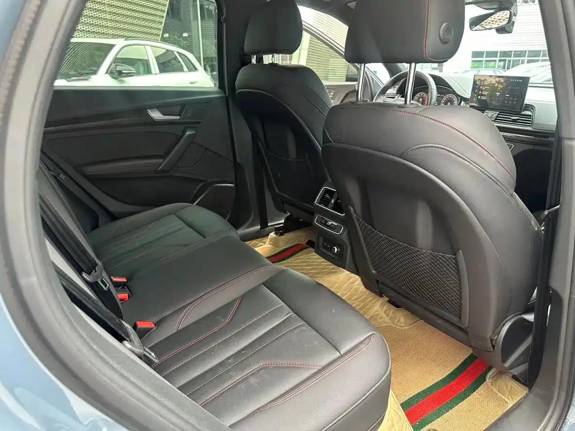 Audi Q5L Sportback 2022 40 TFSI RS Package (Sports Edition) — миниатюра 23