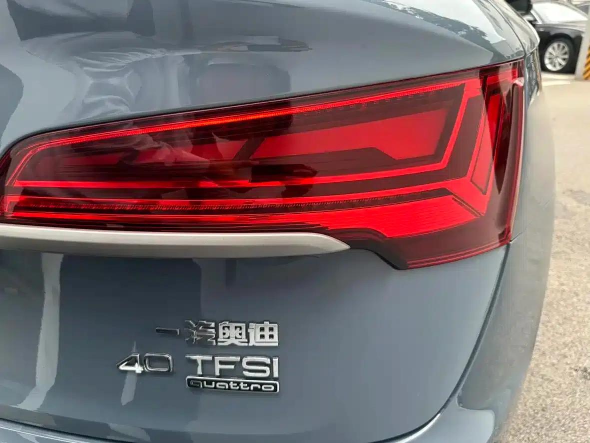 Audi Q5L Sportback 2022 40 TFSI RS Package (Sports Edition) — миниатюра 24
