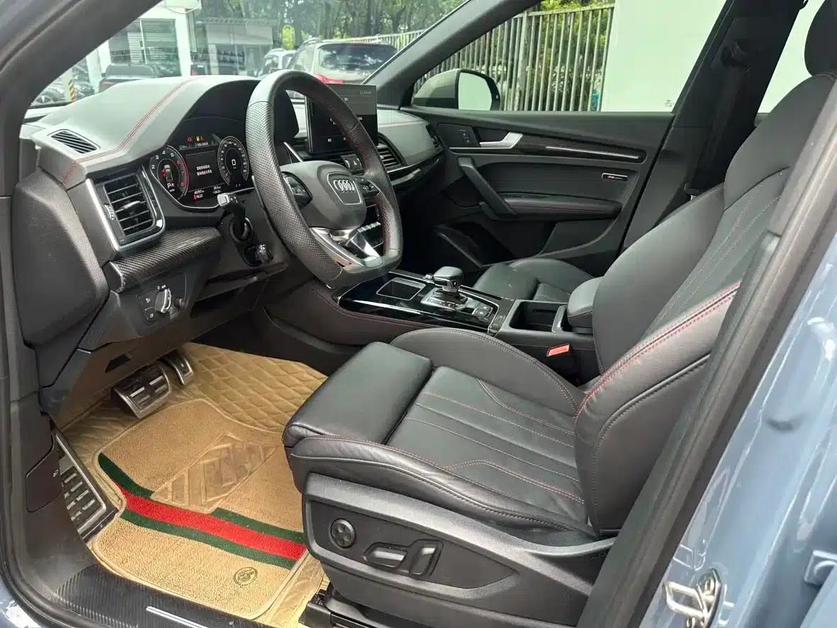 Audi Q5L Sportback 2022 40 TFSI RS Package (Sports Edition) — миниатюра 10