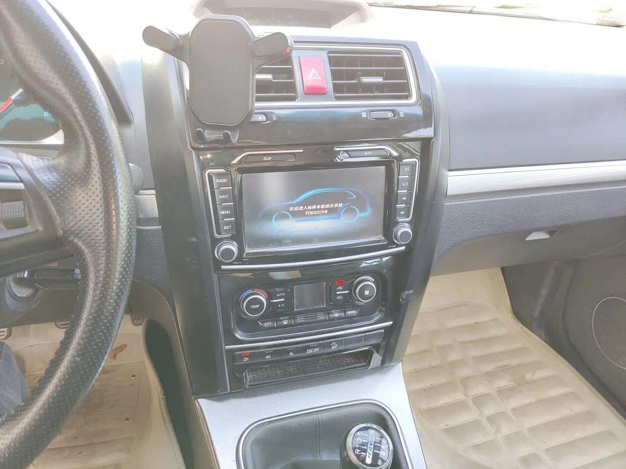 Haval H5 Classic 2016 Classic Edition 2.0T Manual 4x4 Elite Model — миниатюра 14