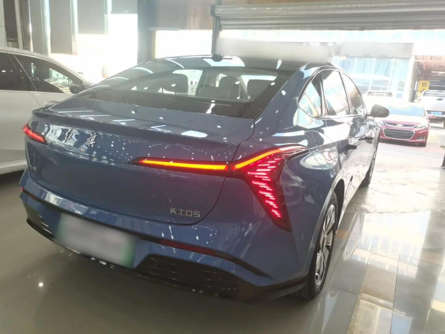 Hongqi Tiangong 05 2025 750 Smart Selection — миниатюра 6