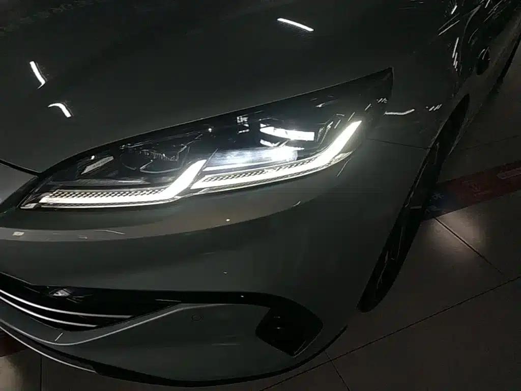 Seal 06 DM-i Touring Edition 2025 DM-i 150KM Flagship Model — миниатюра 24