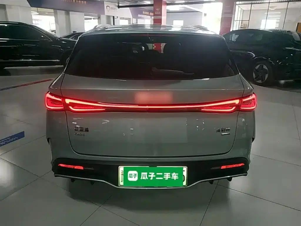 Seal 06 DM-i Touring Edition 2025 DM-i 150KM Flagship Model — миниатюра 6