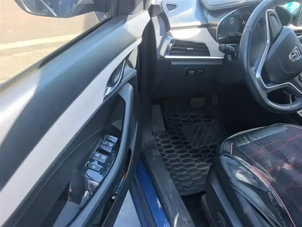 Baojun 360 2019 1.5L Automatic Deluxe Edition (National VI Emission Standard) — миниатюра 16