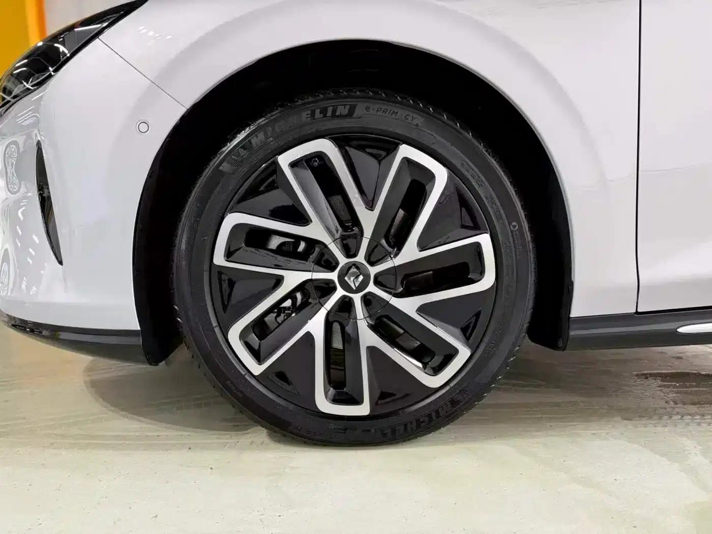Baojun Enjoy 2025 Plug-in Hybrid 140km/h Luxury Edition — миниатюра 15