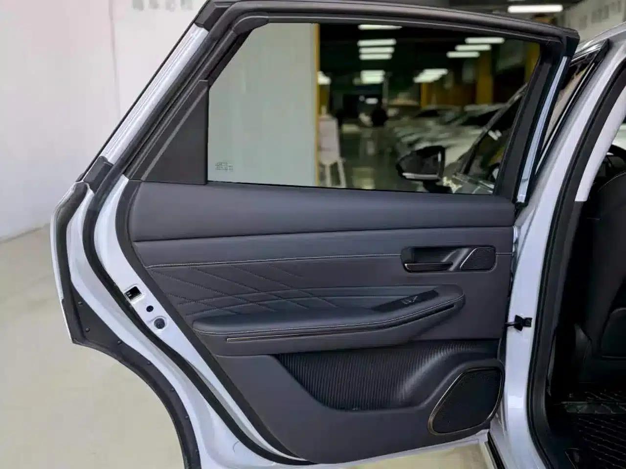 Baojun Enjoy 2025 Plug-in Hybrid 140km/h Luxury Edition — миниатюра 17