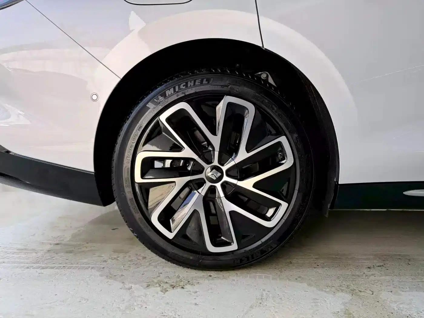 Baojun Enjoy 2025 Plug-in Hybrid 140km/h Luxury Edition — миниатюра 23