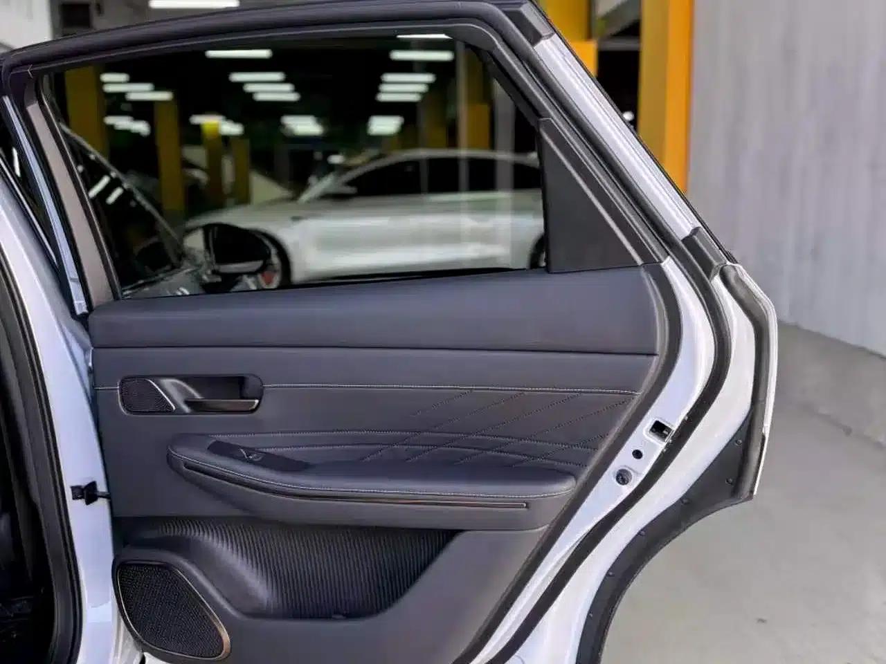 Baojun Enjoy 2025 Plug-in Hybrid 140km/h Luxury Edition — миниатюра 24