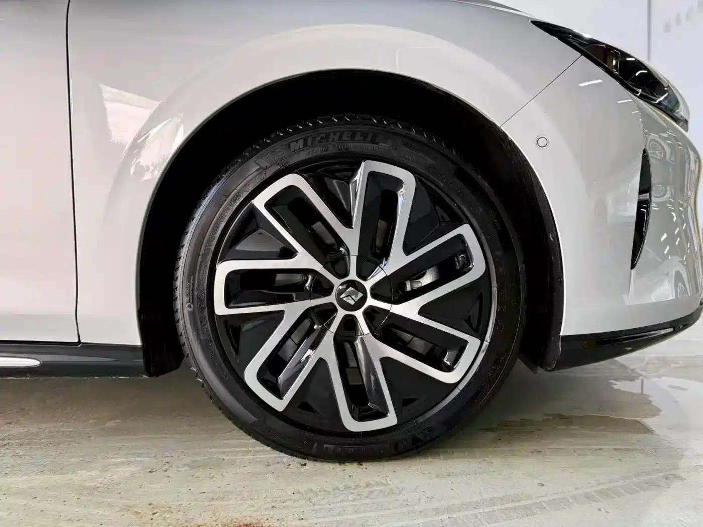 Baojun Enjoy 2025 Plug-in Hybrid 140km/h Luxury Edition — миниатюра 27
