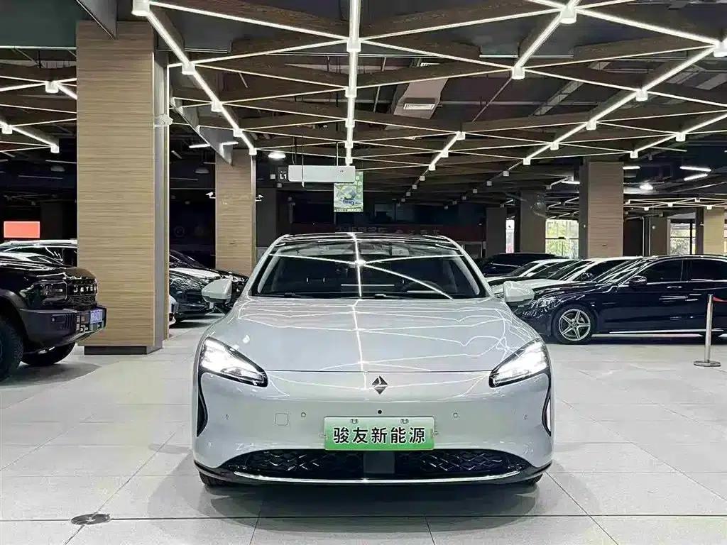 Baojun Enjoy 2025 Pure Electric 600km Luxury Edition — миниатюра 2