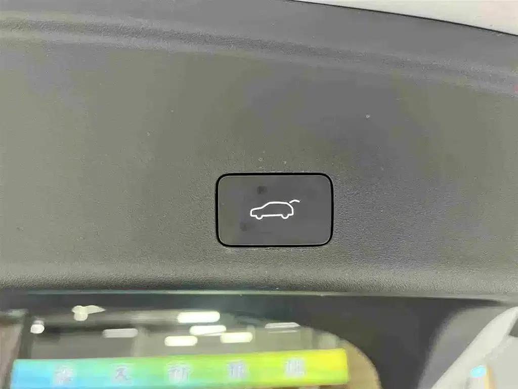 Baojun Enjoy 2025 Pure Electric 600km Luxury Edition — миниатюра 11