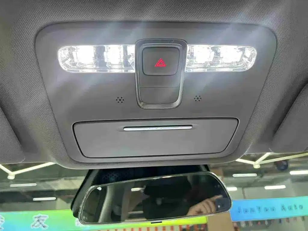 Baojun Enjoy 2025 Pure Electric 600km Luxury Edition — миниатюра 22