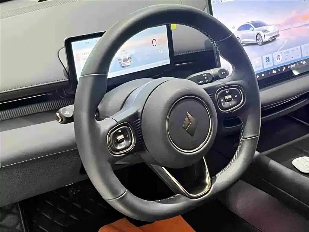 Baojun Enjoy 2025 Pure Electric 600km Luxury Edition — миниатюра 23