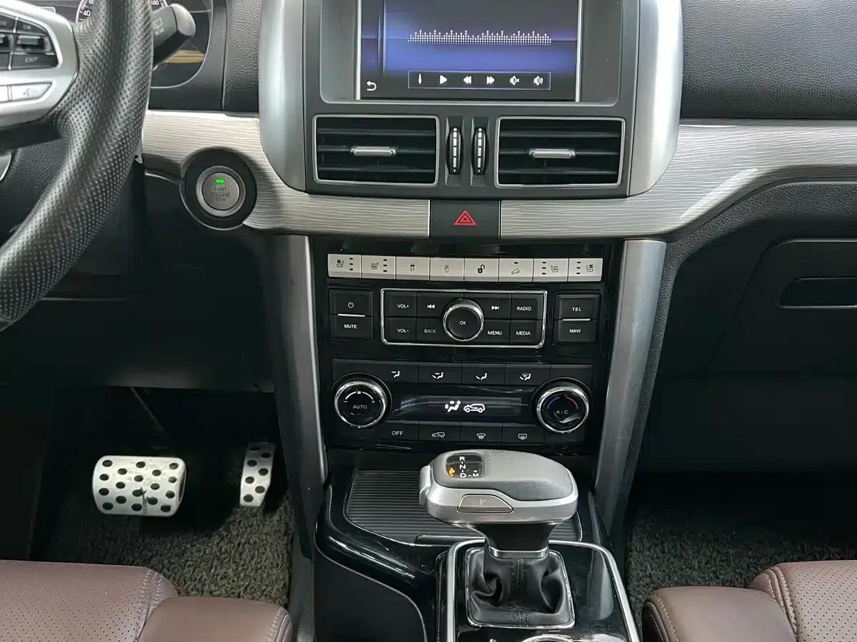 Beijing BJ80 2020 3.0T Automatic Glory Edition — миниатюра 11