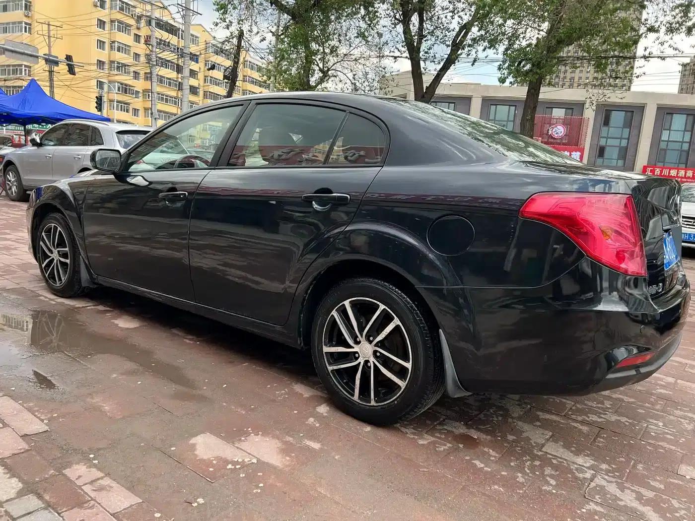 Besturn B50 2013 1.6L Manual Deluxe Edition — миниатюра 4