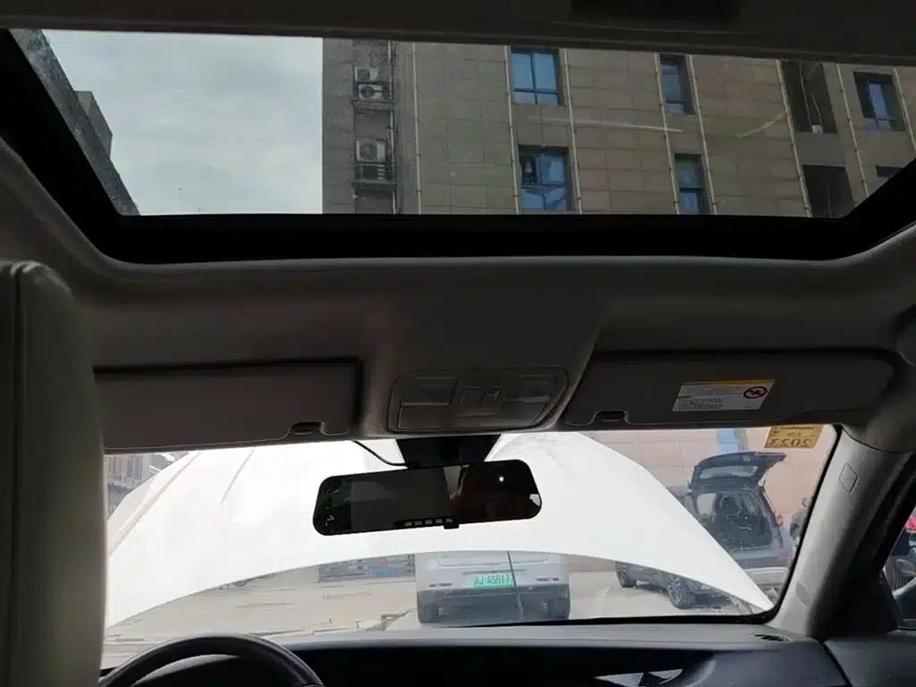 2014 Senova D50 1.5L Manual Comfort Edition — миниатюра 18