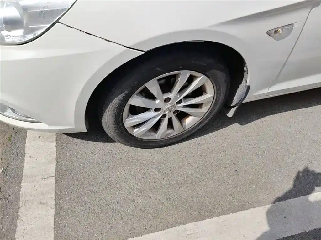 2014 Senova D50 1.5L Manual Comfort Edition — миниатюра 23