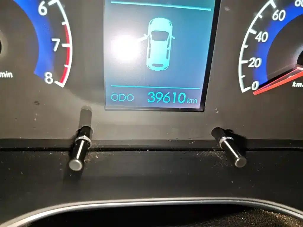 Beijing X3 2019 1.5T Manual Glory Edition — миниатюра 5