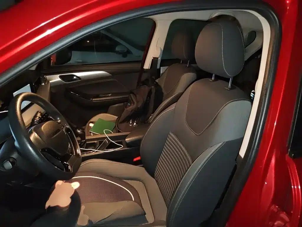 Beijing X3 2019 1.5T Manual Glory Edition — миниатюра 8