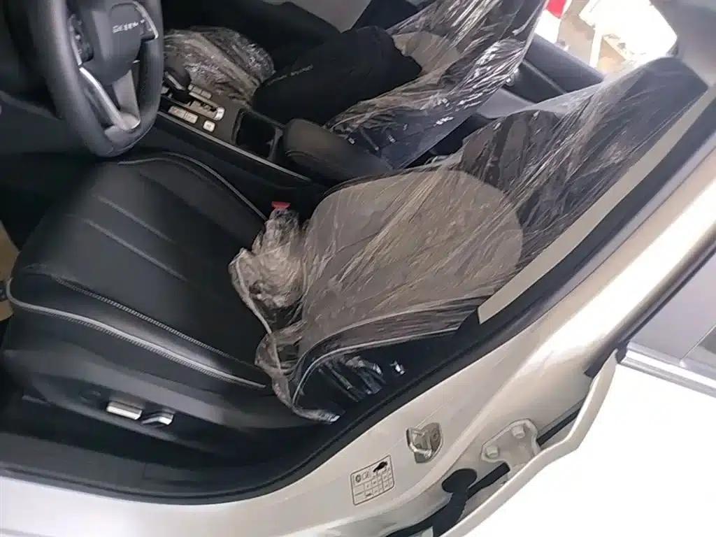 Beijing EU5 PLUS 2023 R600 Premium Edition — миниатюра 15
