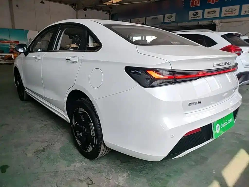 Beijing EU5 PLUS 2023 R600 Premium Edition — миниатюра 5