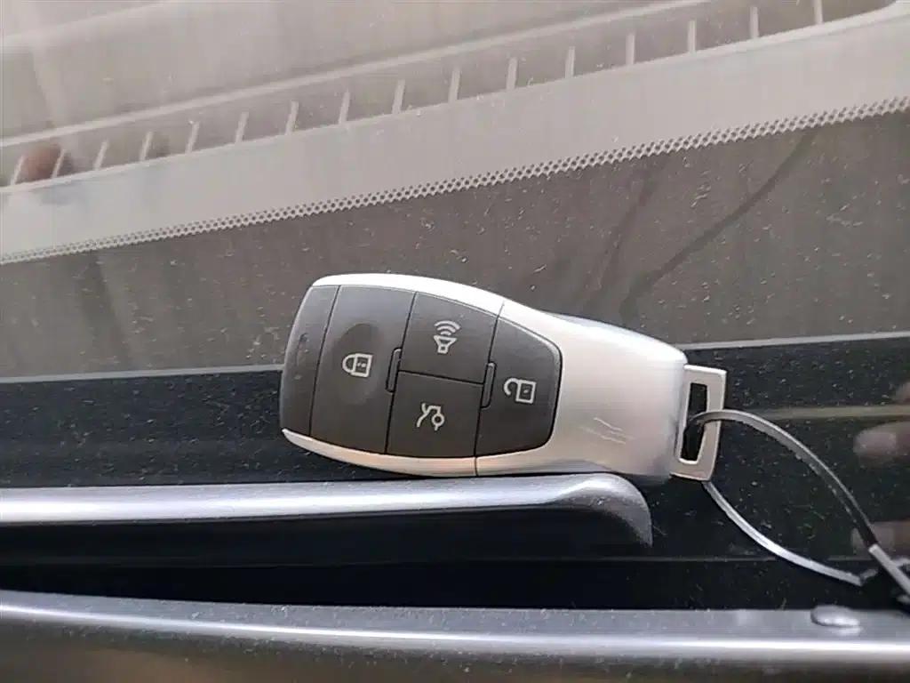 Beijing EU5 PLUS 2023 R600 Premium Edition — миниатюра 9