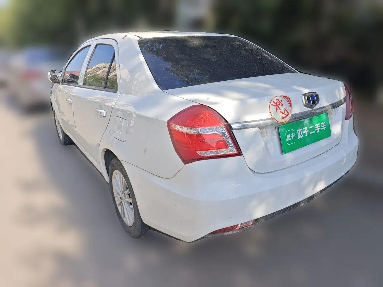 Geely Auto Diamond 2017 1.5L Manual Value-Added Model — миниатюра 4