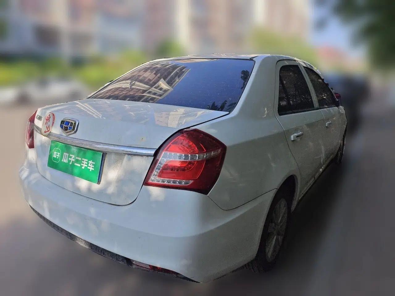 Geely Auto Diamond 2017 1.5L Manual Value-Added Model — миниатюра 6