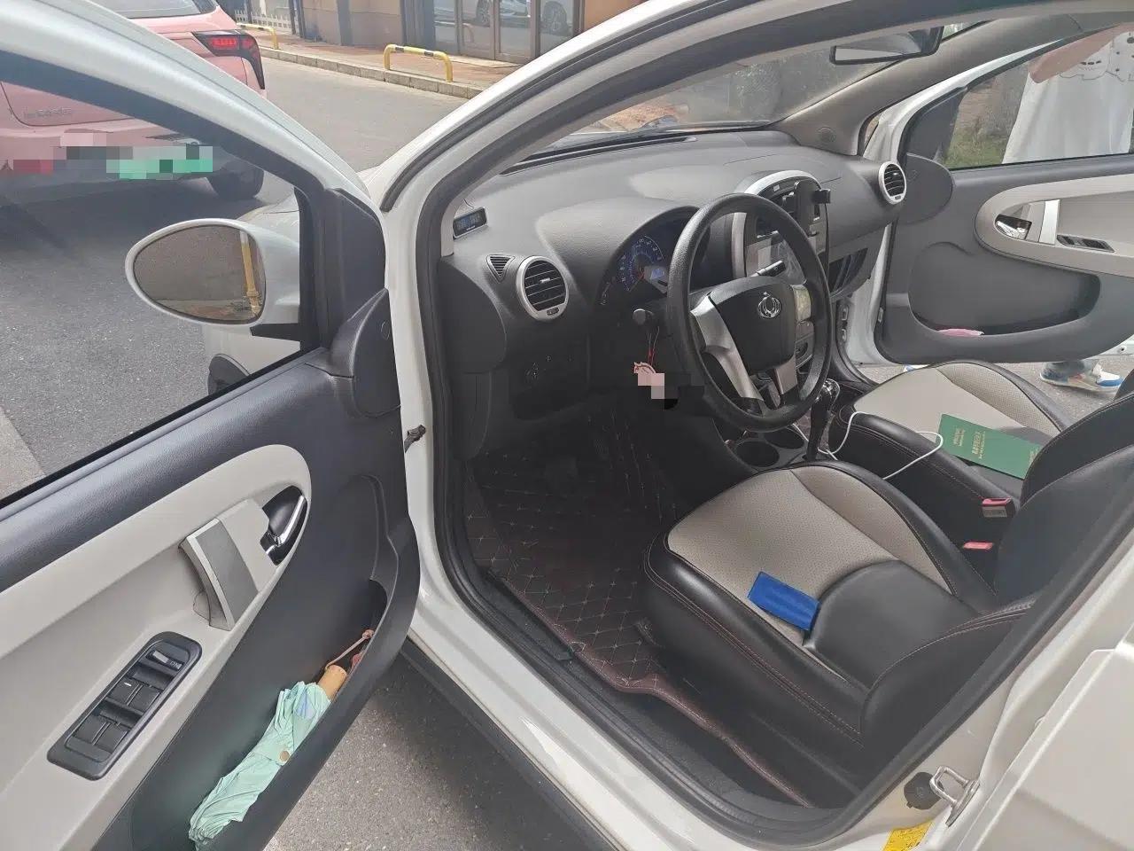 Geely Auto Panda Classic 2015 1.5L Automatic Cool & Fun Edition — миниатюра 17