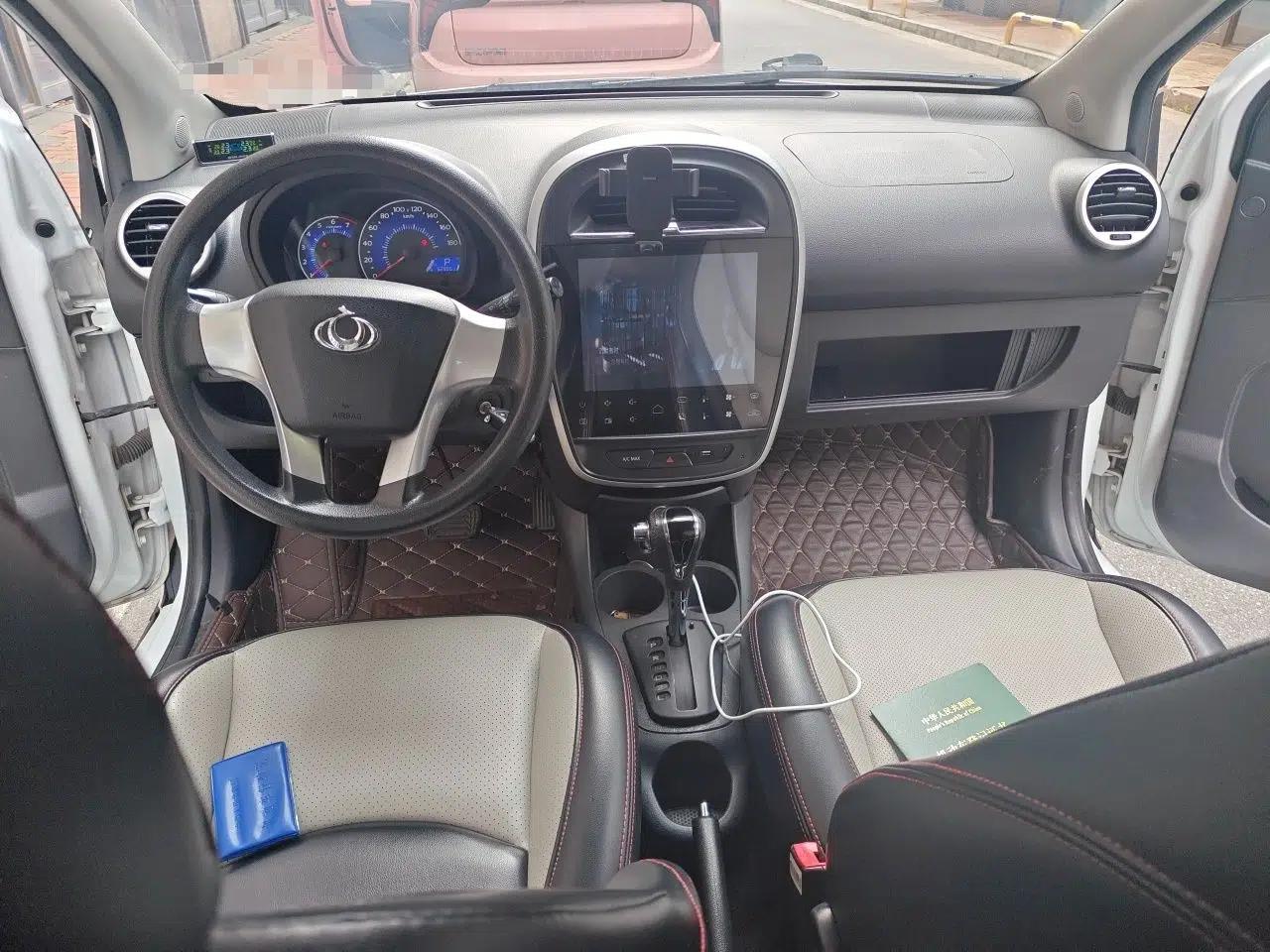 Geely Auto Panda Classic 2015 1.5L Automatic Cool & Fun Edition — миниатюра 10