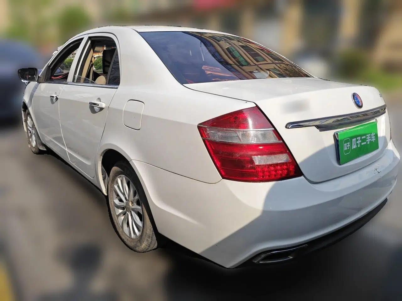 Geely Auto Ocean 2014 1.5L Manual Elite Model — миниатюра 4