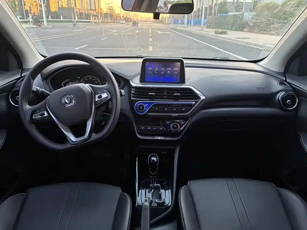 Yuexiang 2018 1.5L DCT Premium Edition (National V Emission Standard) — миниатюра 3