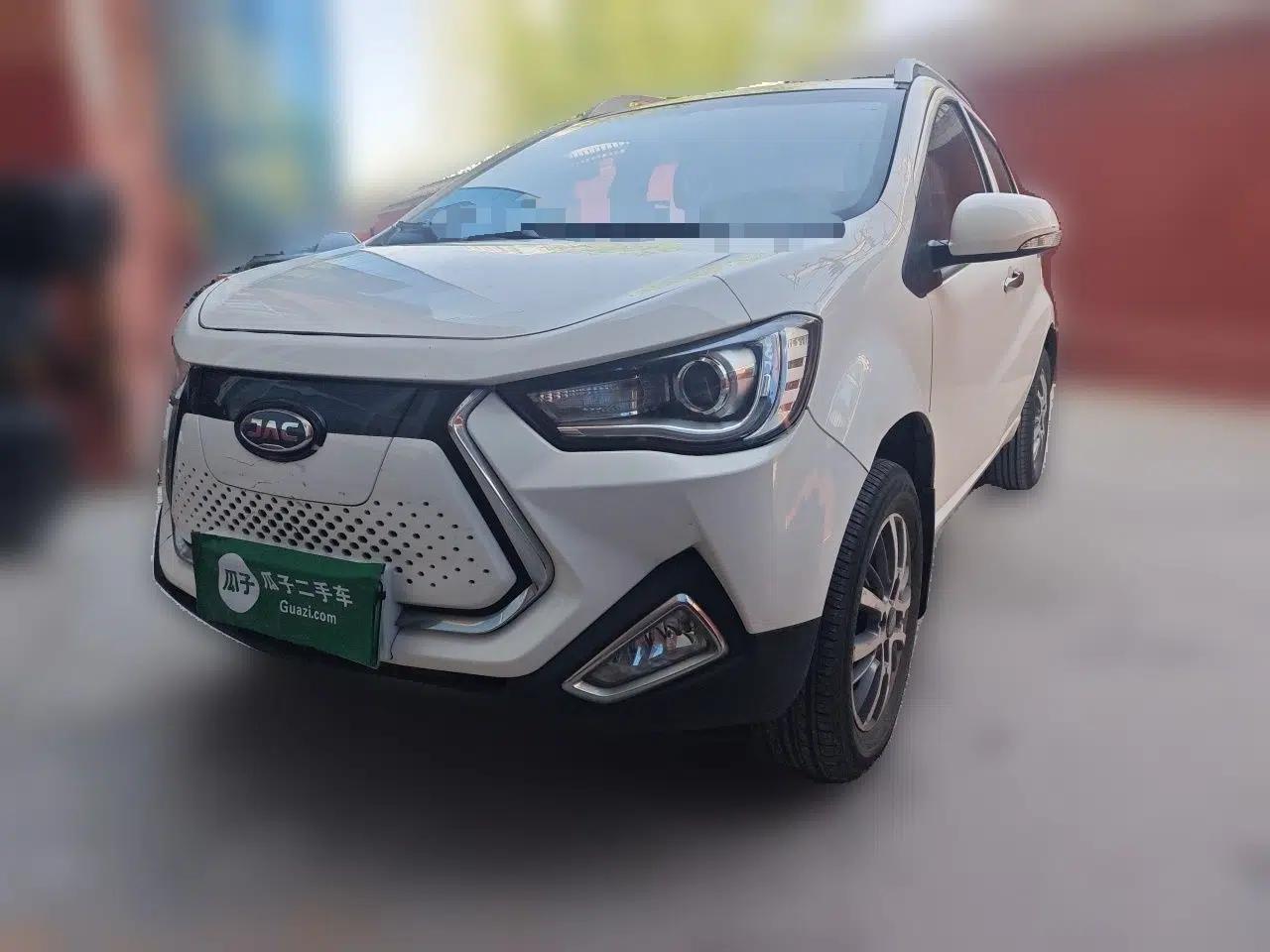 JAC Group iEV6E 2019 Sports Edition iEV6E Deluxe Smart Version with Premium Features — миниатюра 1